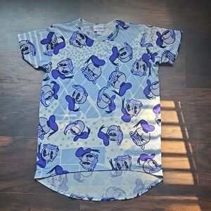 LuLaRoe Blue and White Short Sleeve Tee Whimsical Print